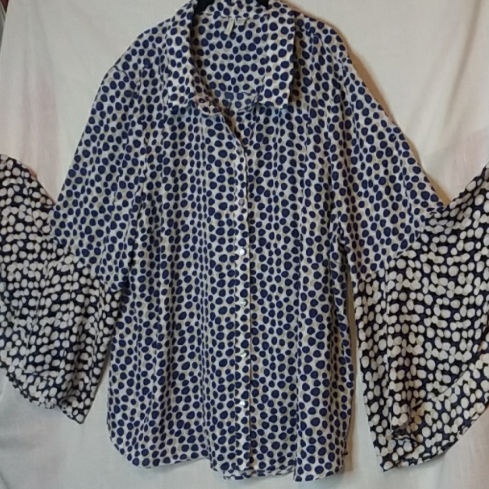 Plus size long sleeve blouse